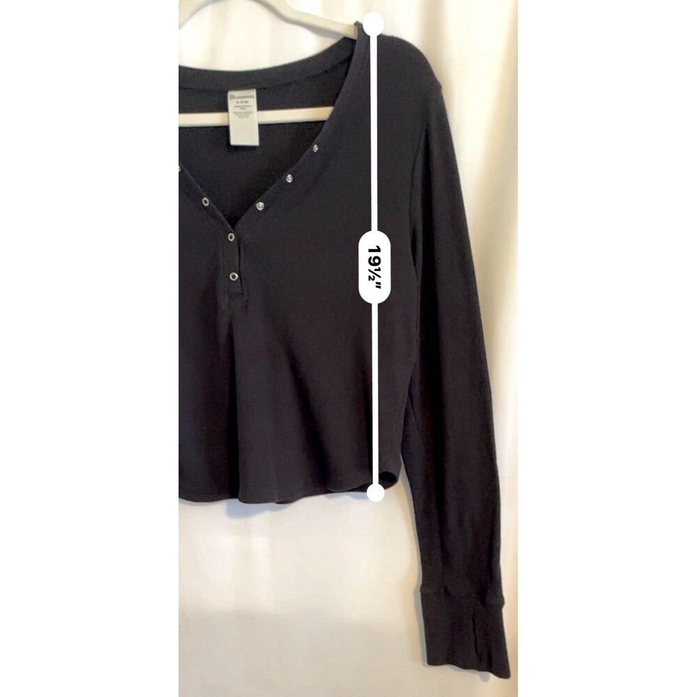 No Boundaries Shirt Knit Sweater Long Sleeve Thumb Hole Cuffs Black Women’s XL - Picture 10 of 10
